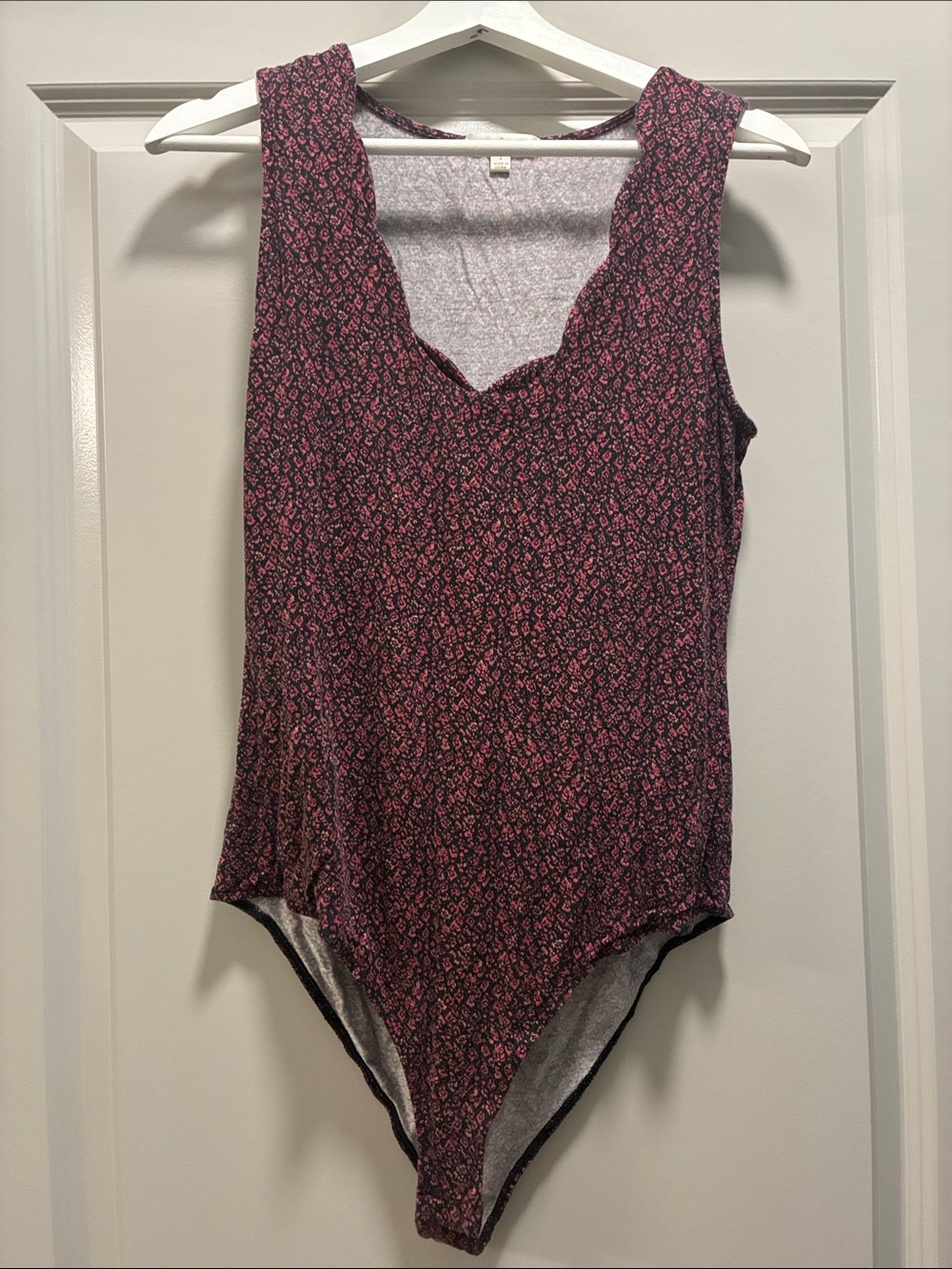 nine britton Pink Floral Print Sleeveless Bodysuit